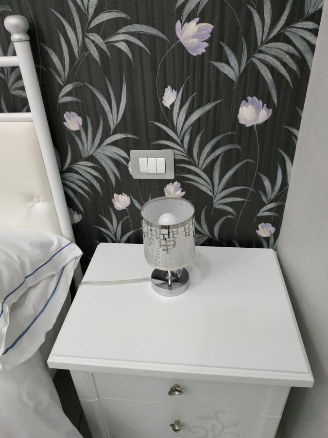 נאפולי Guesthouse Aaron2 מראה חיצוני תמונה