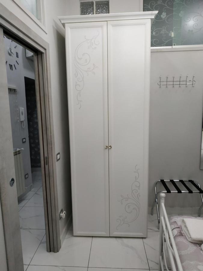 נאפולי Guesthouse Aaron2 מראה חיצוני תמונה