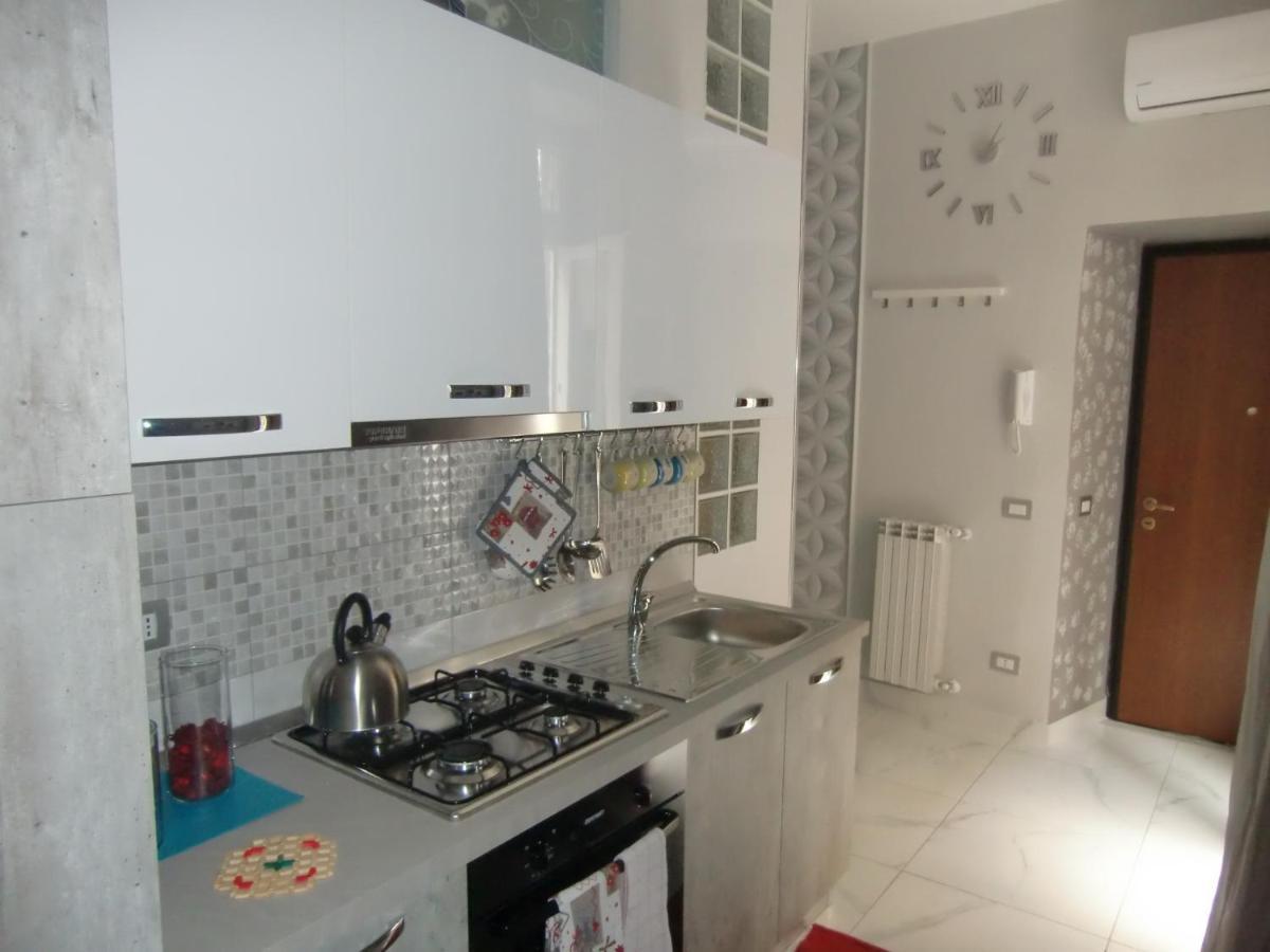 נאפולי Guesthouse Aaron2 מראה חיצוני תמונה