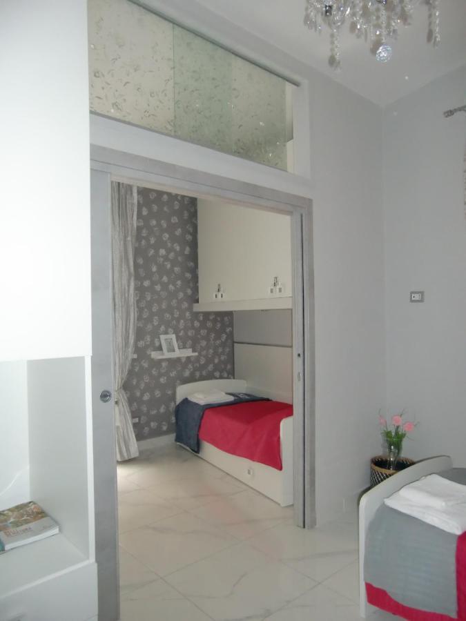 נאפולי Guesthouse Aaron2 מראה חיצוני תמונה